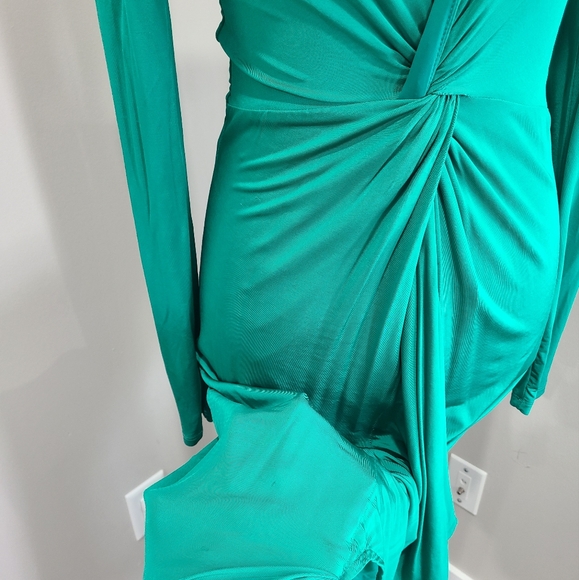 BEBE GREEN DRESS SIZE XSMALL - Picture 5 of 7